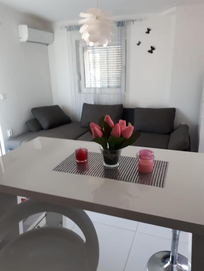 Apartmani Plesa Вир Екстериор снимка
